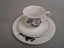 Kaffekoppar fat & Assietter. Jul, Fyrklövern. 1977,1979, 1980, 1982,1983 har 3 delar 78 & 81 saknar koppar.