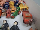 Diverse. Bl.a mindre bilar, Tintin, dockor m.m.