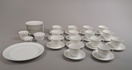 FRIEDL HOLZER KJELLBERG. Kaffeservis, "Risporslin", 32 delar, Arabia, 1900-talet.
