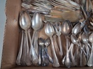 Diverse bestick. Mestadels nysilver.