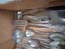 Diverse bestick. Mestadels nysilver.