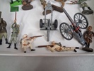 23 Soldater, figurer. Bl.a Elastolin & Britains m.m.