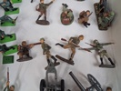 23 Soldater, figurer. Bl.a Elastolin & Britains m.m.