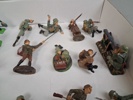 23 Soldater, figurer. Bl.a Elastolin & Britains m.m.