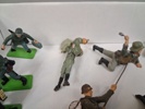 23 Soldater, figurer. Bl.a Elastolin & Britains m.m.