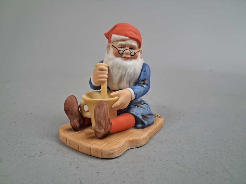 Figurin. Tomte. Jenny Nyström.