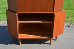 Barskåp (hörnskåp). Teak, 1950/60-talet.