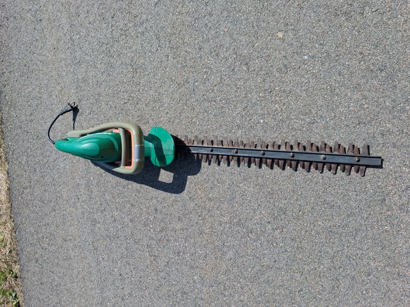 Häcksax. Black & Decker.