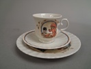Kaffekoppar fat & Assietter. Jul, Fyrklövern. 1977,1979, 1980, 1982,1983 har 3 delar 78 & 81 saknar koppar.