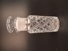 Shaker. Glas, slipad dekor, 1900-talet.