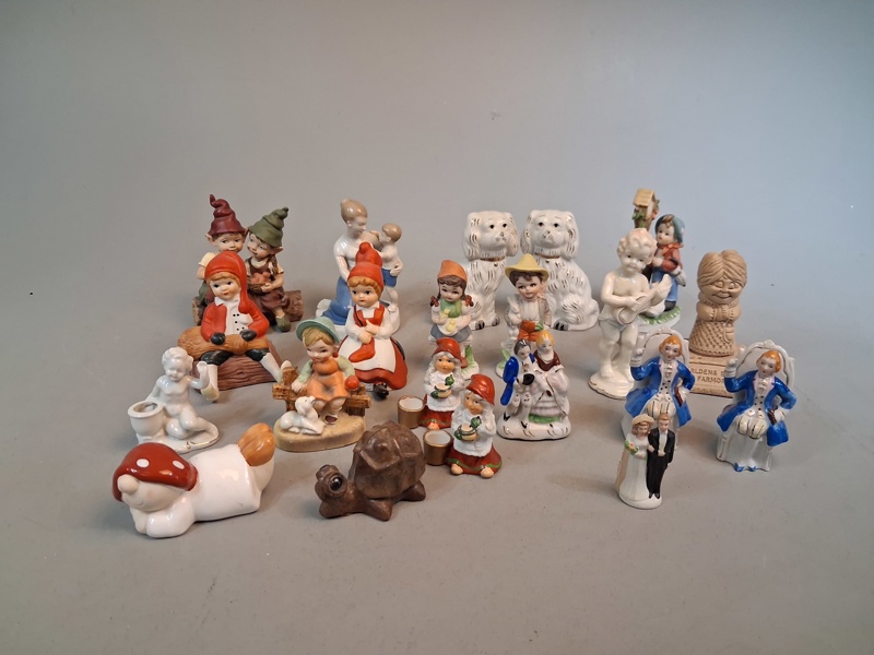 Diverse figuriner.