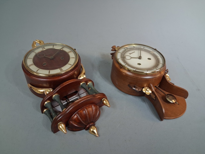 2 Väggur. Westerstrand & Junghans.