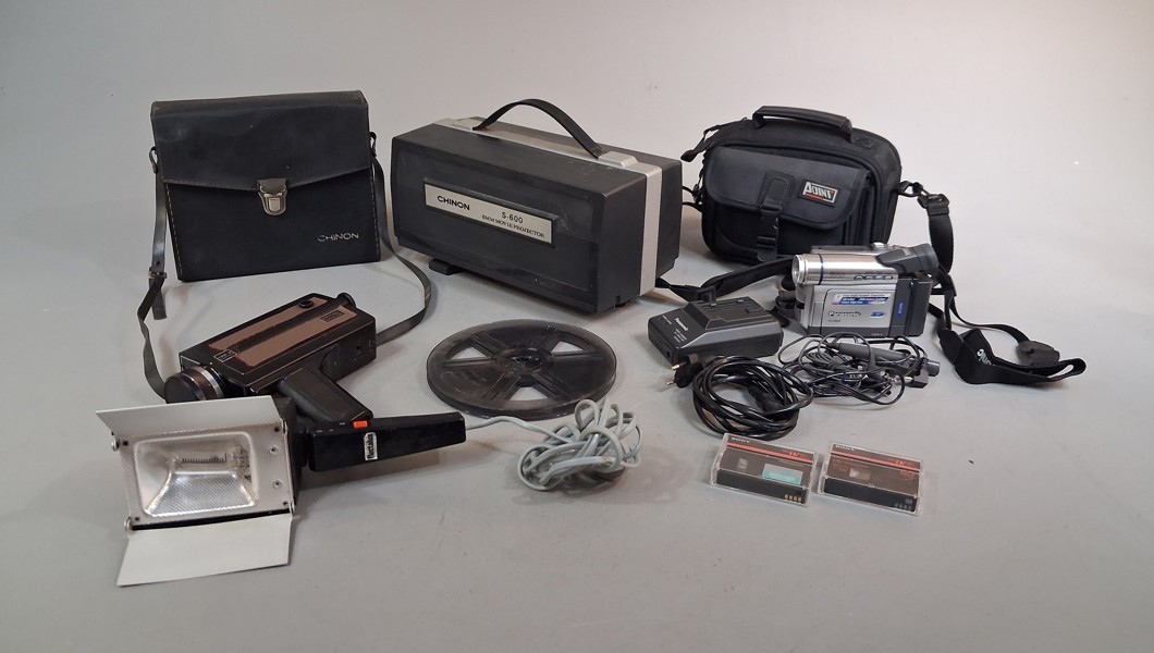 Videokamera Panasonic NV-DS65 & Chinon Super 8 & Projektor.