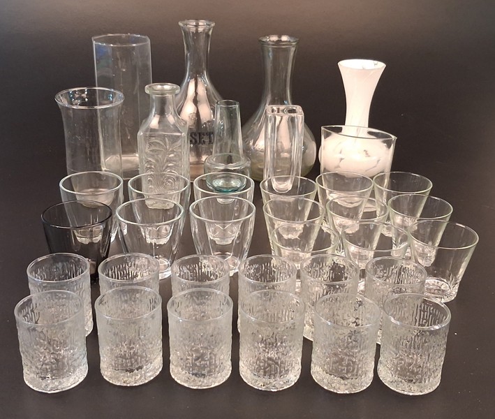 Diverse glas. Bl.a Kosta Boda, skruf, Ravenhead m.m.