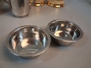 Diverse. Bl.a Nysilver, 2 flaskor i porslin Bell's m.m.