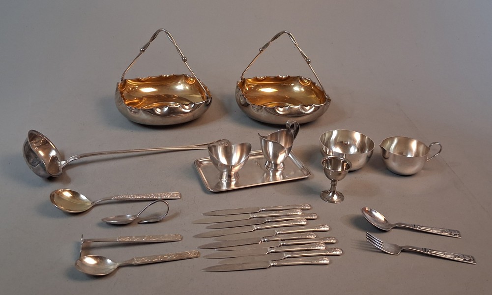 Diverse. Bl.a Nysilver.