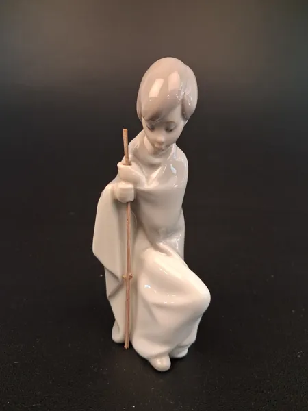 Figurin. Lladro. Sankt Josef med träpinne.