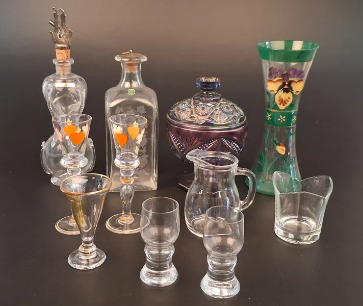 Diverse. Glas. Bl.a Åfors.