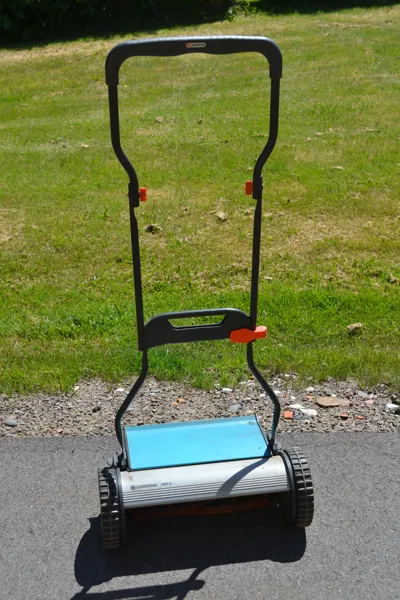 Gräsklippare. Gardena 380 C.