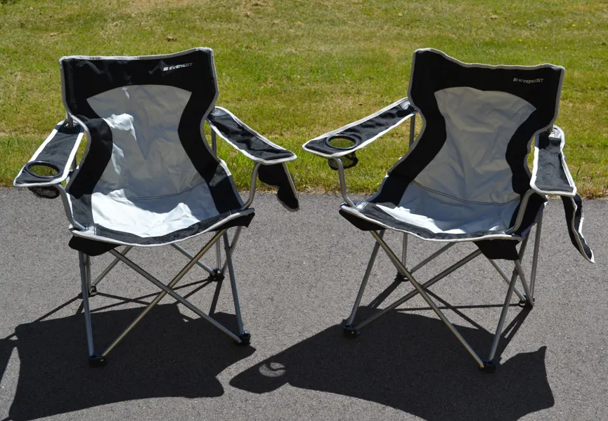 2 Campingstolar. Everest.
