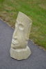 Trädgårdsskulptur. Moai-stil, Betong, samtida.