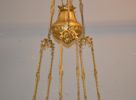 Takfotogenlampa. Majolika, 1800/1900-talet.