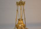 Takfotogenlampa. Majolika, 1800/1900-talet.