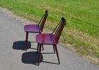 2 Pinnstolar. Bemålade lila, 1960/70-talet.