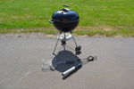 WEBER Kolgrill med tillbehör.