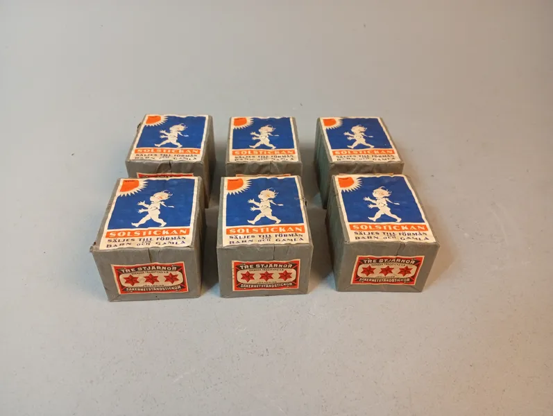 Tändsticksaskar. Solstickan, obrutna förpackningar.