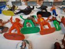 Diverse plast figurer m.m. Bl.a Riddare, indianer.