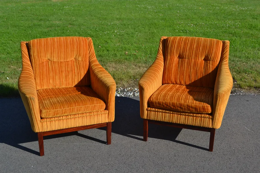 LENNART BENDER. 2 Fåtöljer, "Elegant", IKEA, 1970-talet.