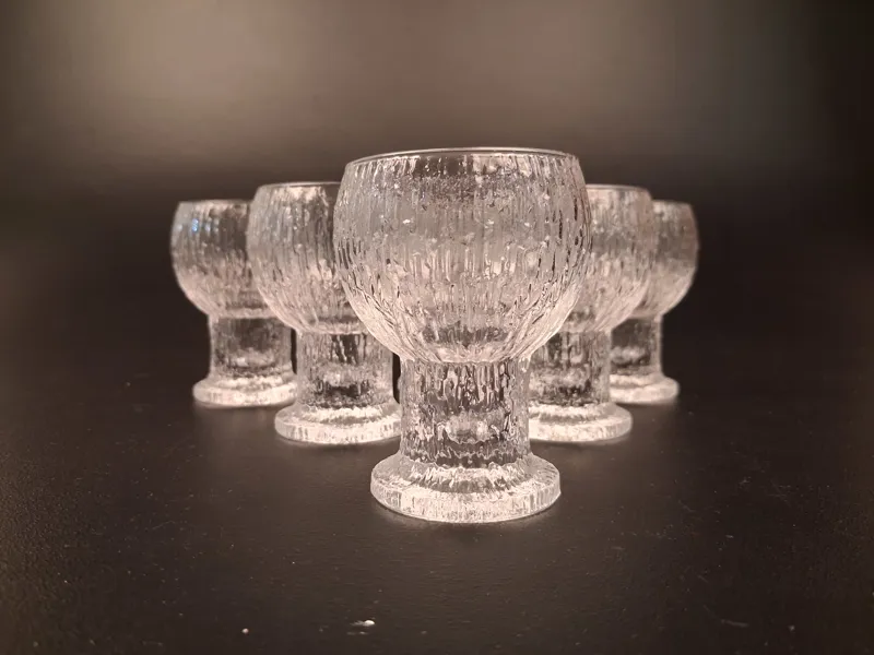 TIMO SARPANEVA. 6 Glas. "Kekkerit", Iittala.