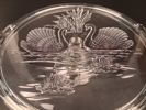 Tårtfat, glas, svanmotiv "Swan Lake serie". Walter-Glas. Väst Tyskland.