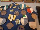 Diverse priser. Bl.a Plaketter m.m.