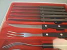 Diverse brickor, grill bestick m.m.