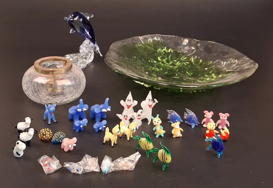 Diverse glas. Bl.a Humppila, smådjur m.m.