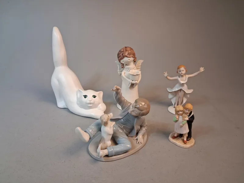 Figuriner. NAO by Lladro, Jenny Nyström, Crown Regent, Gabriel.