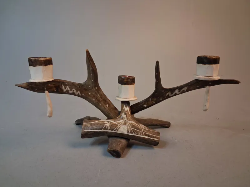 Ljusstake av horn.