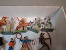 Diverse plast figurer m.m. Bl.a Riddare, indianer.