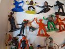 Diverse plast figurer m.m. Bl.a Riddare, indianer.