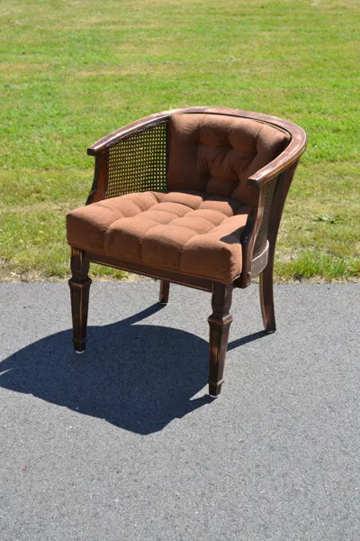 Karmstol. Dansk design, stomme i ek & velourklädsel, 1950/60-talet.