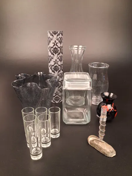 Diverse glas. Bl.a Vaser.