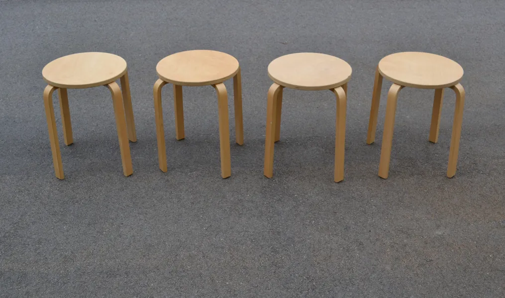 4 Pallar. "Frosta", IKEA.