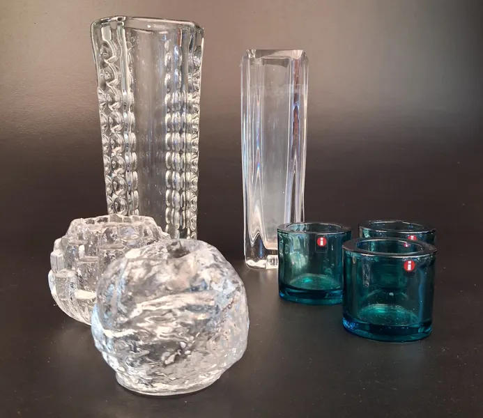 Diverse glas. Bl.a 2 "Snöboll" Orrefors, 3 ljuslyktor Marimekko iittala m.m.