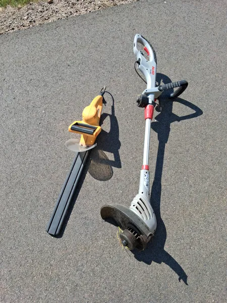 Grästrimmer. AL-KO TE 450 & Häcksax partner.