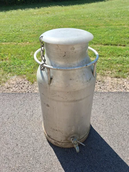 Mjölkkanna med tappkran. Aluminium, 40 Liter, Skultuna.