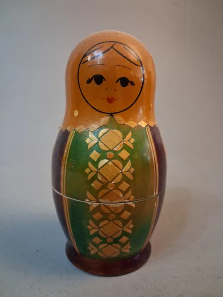 Babushka. 9 delar.