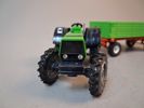 Traktor med släp SIKU & Bil med husvagn Matchbox.