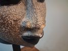 Afrikansk träsnideri, mask på stativ, SIA.